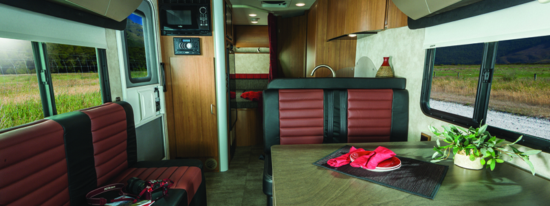 23L ���E���W